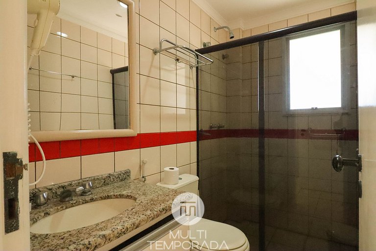 Excellent fit for 8 people - HB57F