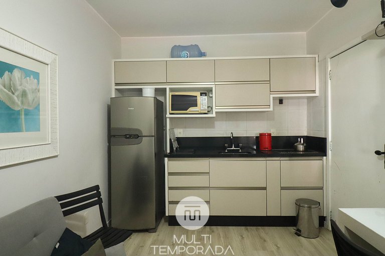 Hermoso apartamento frente a la piscina con wi-fi - HB19F