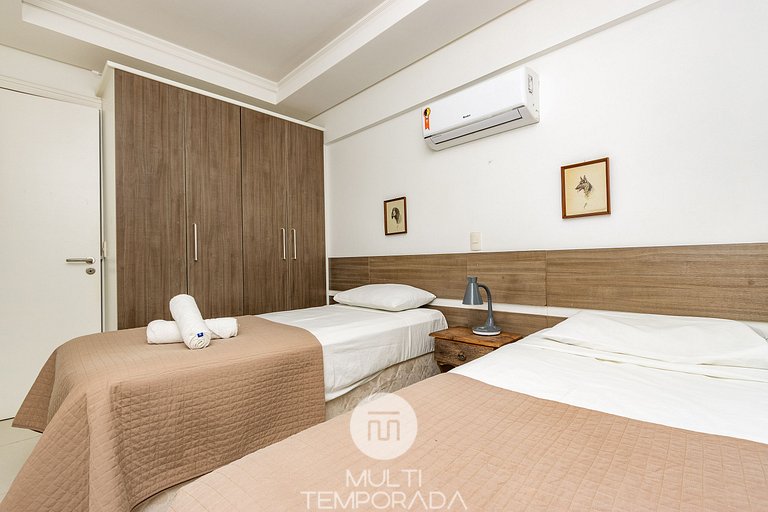 Solar das Ilhas 303 - Duplex con vista al mar 4 islas - Pisc