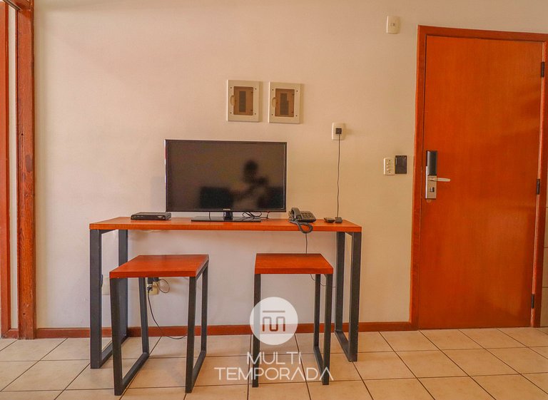 Apart for 4 people with pool and sea view ME01I