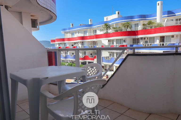 Apart for 4 people with pool and sea view ME01I