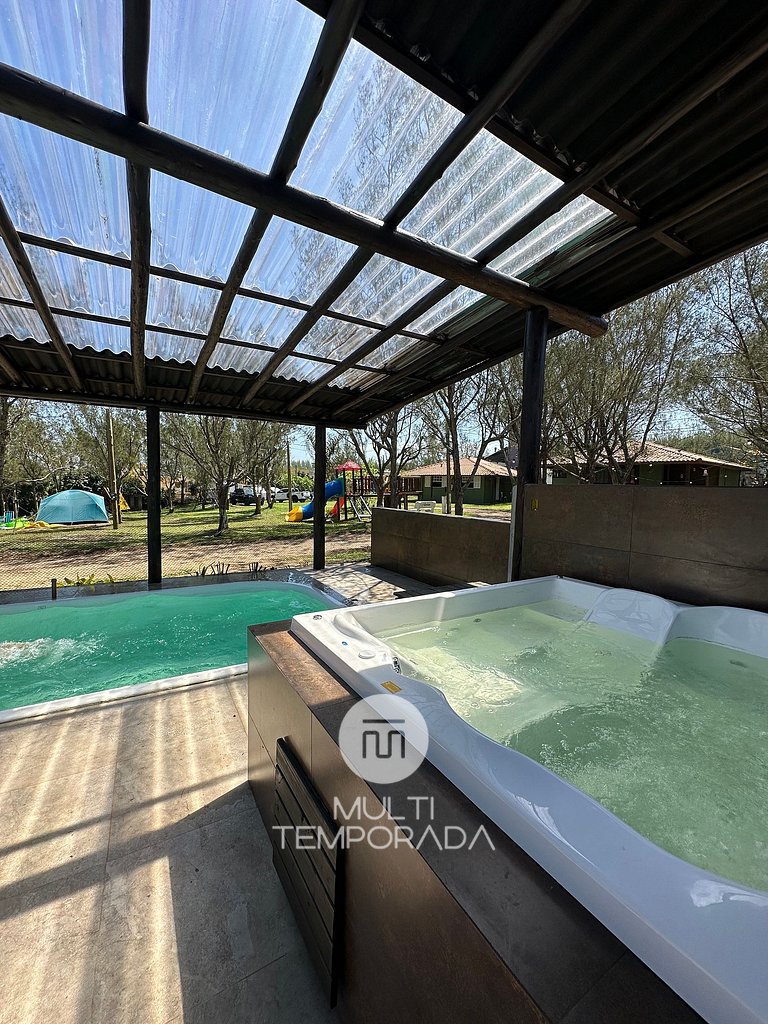 Chalé Deluxe Queen - Pousada Cardoso Surf Camping