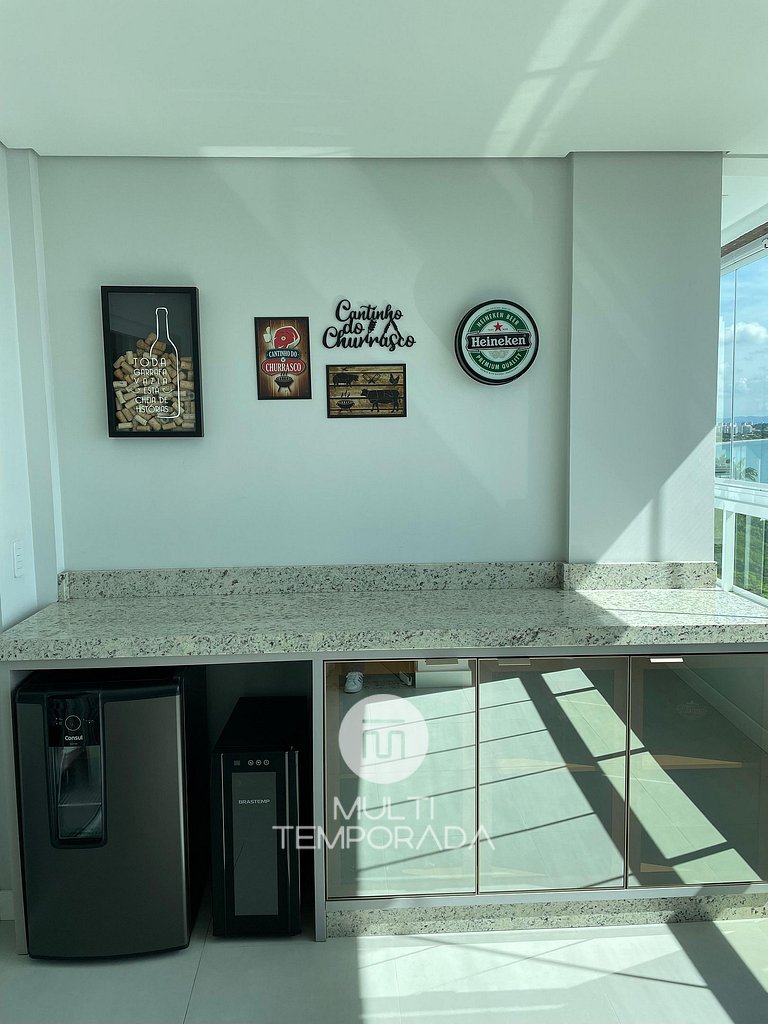 Apto Frente Mar Próximo ao Beto Carrero - Penha