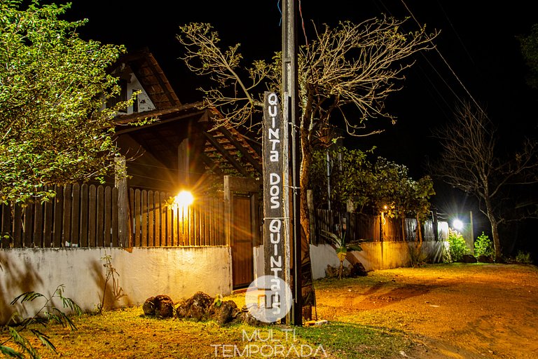 Suíte Ipê roxo - Pousada Quinta dos Quintais
