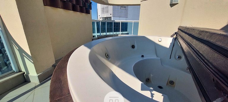 Unique 2702 • Apê com Jacuzzi vista Mar