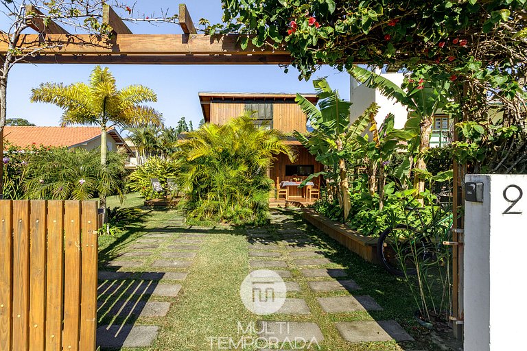 EcoHouse intimista e jardim tropical à 200m praia