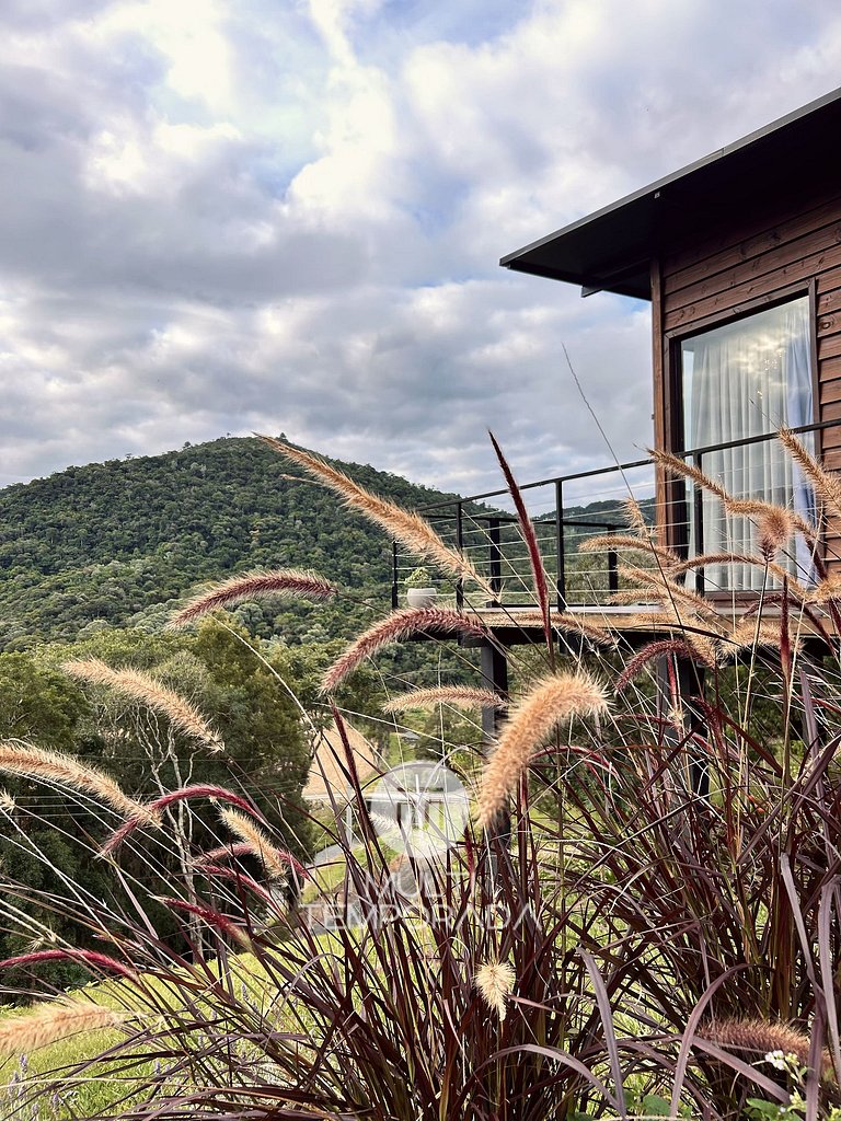 Refúgio dos Lobos 01 ao Lado de Alfredo Wagner/SC