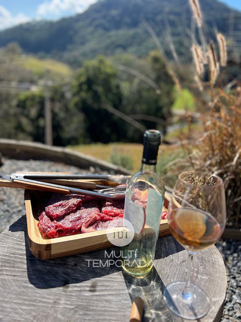 Refúgio dos Lobos 01 ao Lado de Alfredo Wagner/SC