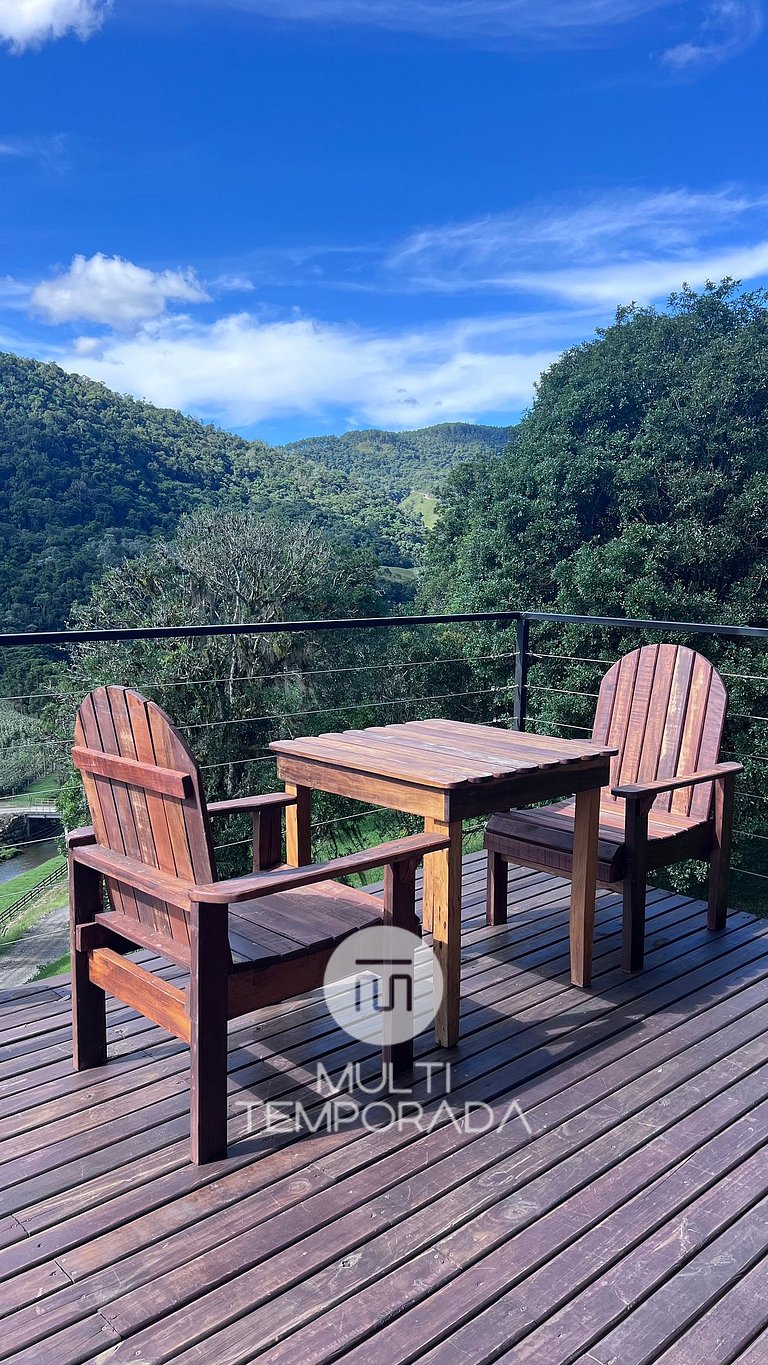 Refúgio dos Lobos 02 ao Lado de Alfredo Wagner/SC