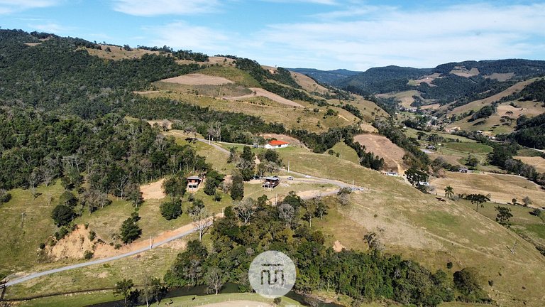 Refúgio dos Lobos 01 ao Lado de Alfredo Wagner/SC