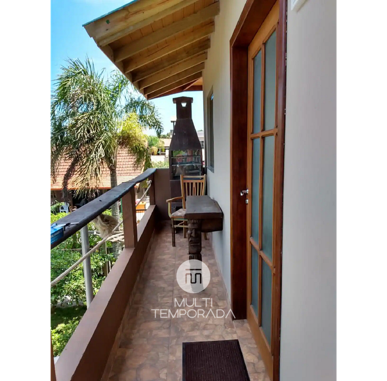 Suíte 1 - Essência da Guarda Surf House