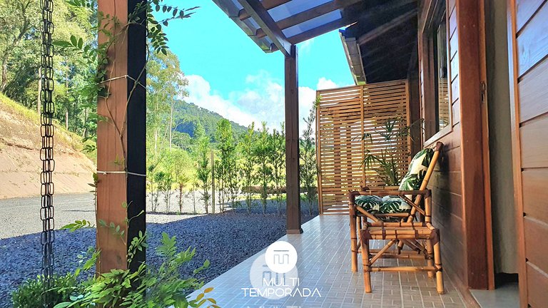 House Canto Lindo corner of the trees