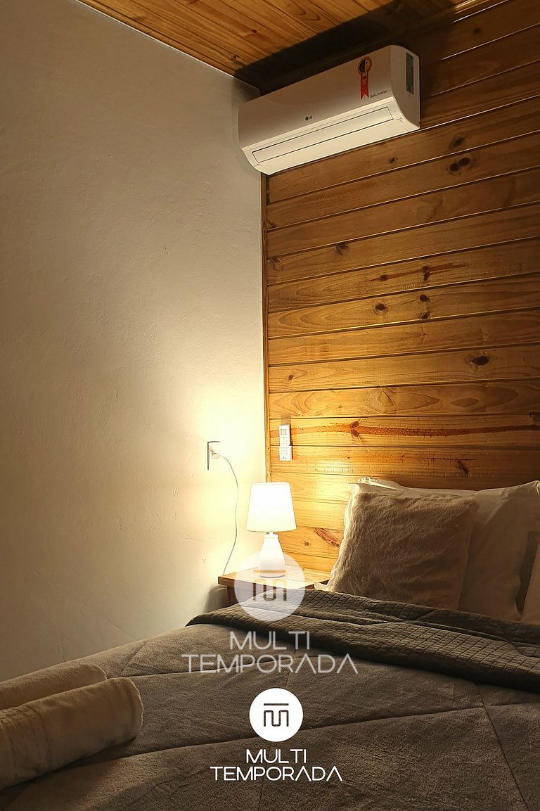 House Canto Lindo corner of the trees