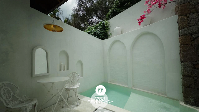 Suíte Oásis 3 com Piscina Aquecida - CasaIvan