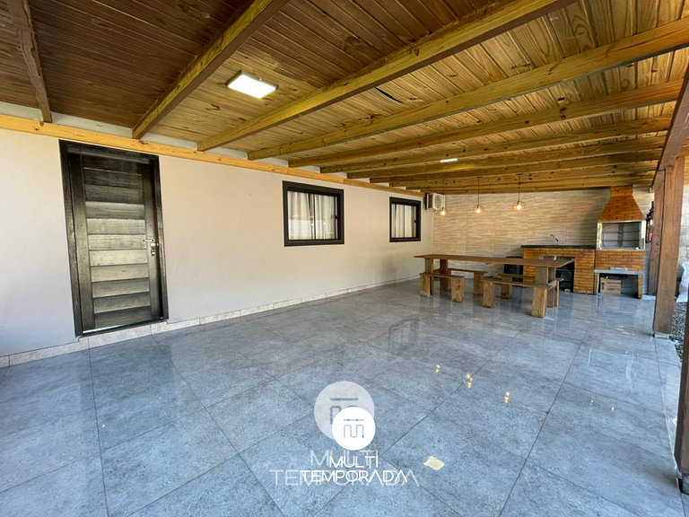 Refúgio Menegaz - Governador Celso Ramos/SC