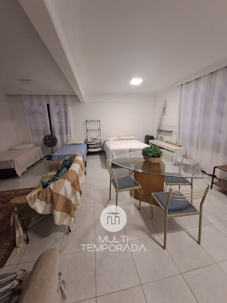 Brusque Family Studio