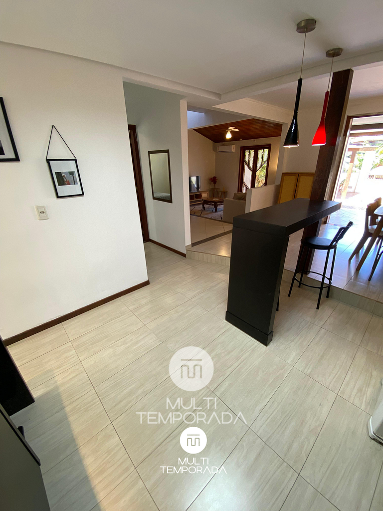 Casa 5 Ruas com Hidro - Rio Tavares Florianópolis