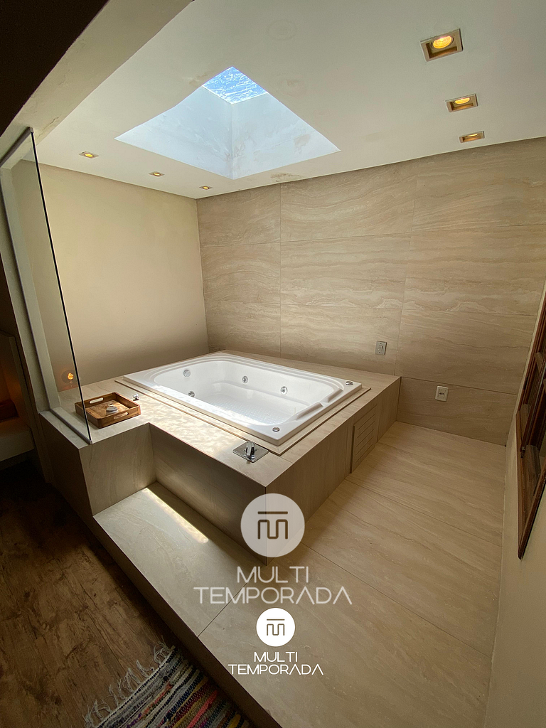 Casa 5 Ruas com Hidro - Rio Tavares Florianópolis