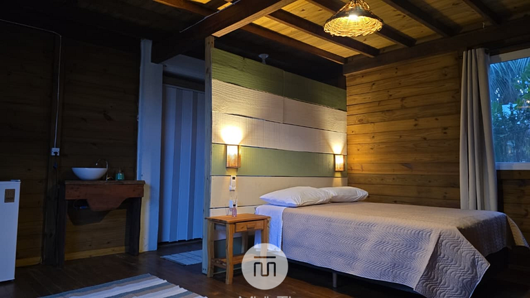 Suíte Tripla - Essência da Guarda Surf House