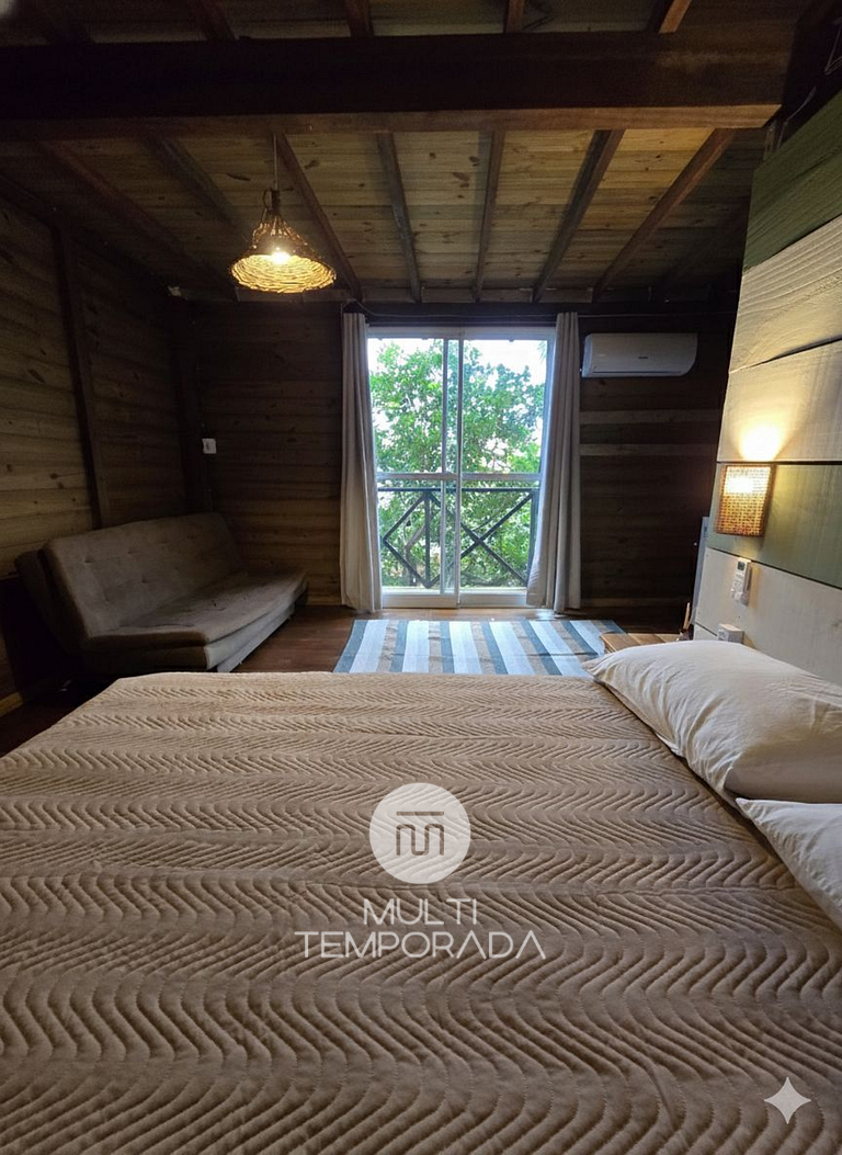 Suíte Tripla - Essência da Guarda Surf House