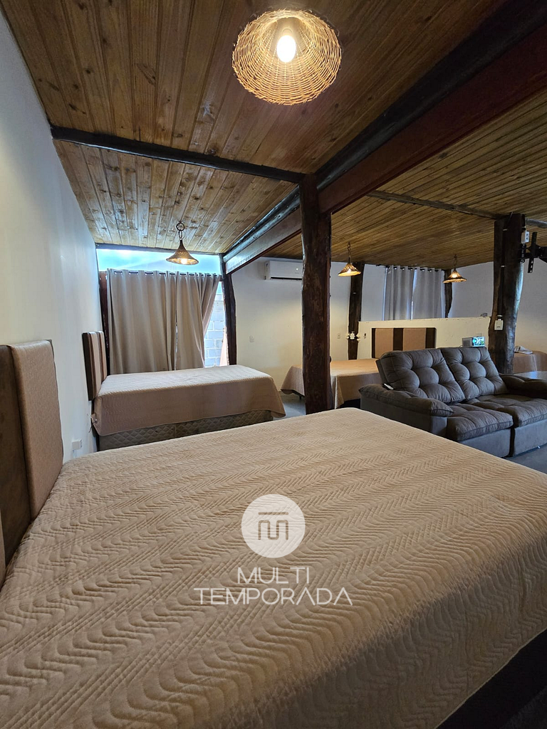 Suíte 8 - Big Room - Essência da Guarda Surf House