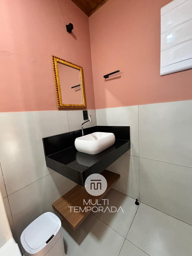 Chalé Lagoa do Coração c/ Jacuzzi - Paulo Lopes/SC