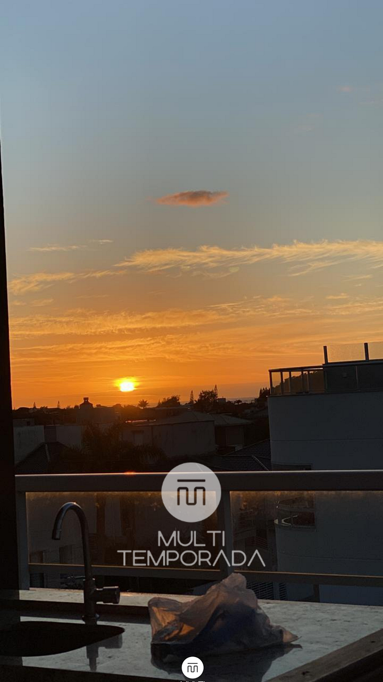 Cobertura dos Jades c/ Jacuzzi no Campeche - SC