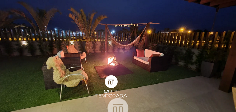 Rosa Internacional - Surfland