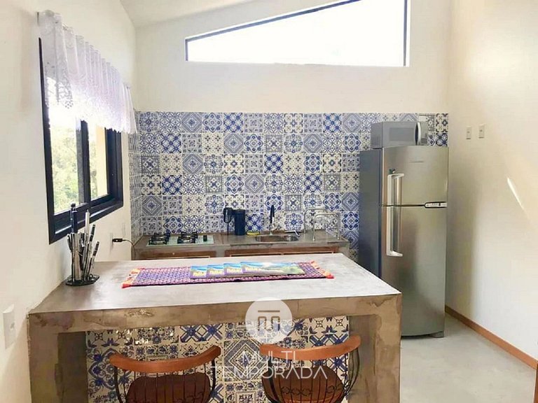 Casa Privativa com Piscina na Barra da Ferrugem/SC