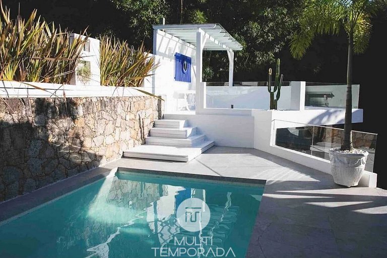 Suíte Room 4 com Piscina Aquecida - CasaIvan