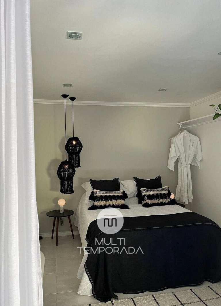 Suíte Room 4 com Piscina Aquecida - CasaIvan