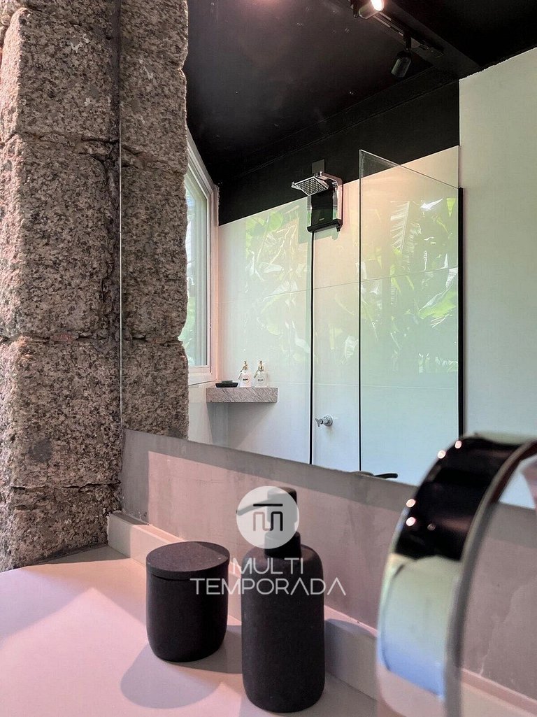 Suíte Room 4 com Piscina Aquecida - CasaIvan