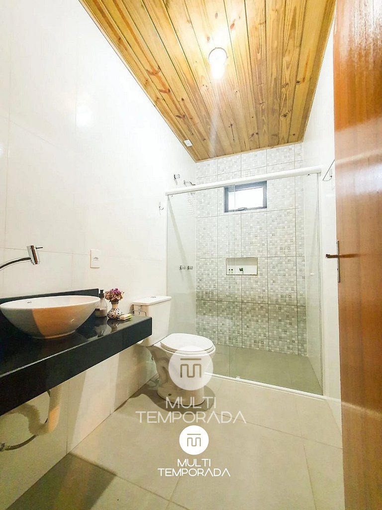 House Canto Lindo corner of the trees