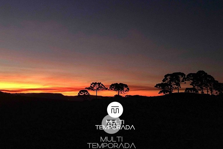 Linda Casa em Estilo Germânico em Rancho Queimado