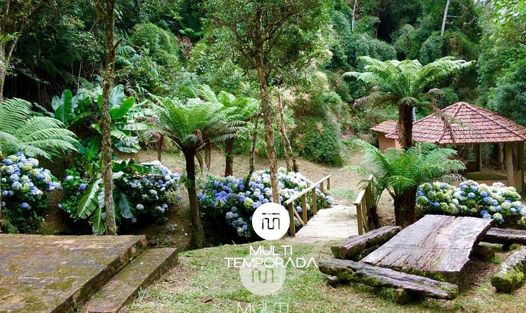 Linda Casa em Estilo Germânico em Rancho Queimado