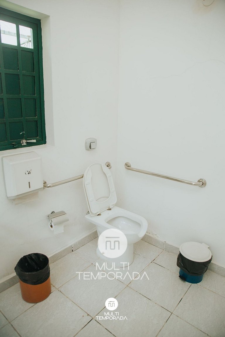 Chácara 3 Poderes Piscina - 60 pessoas - Guararema