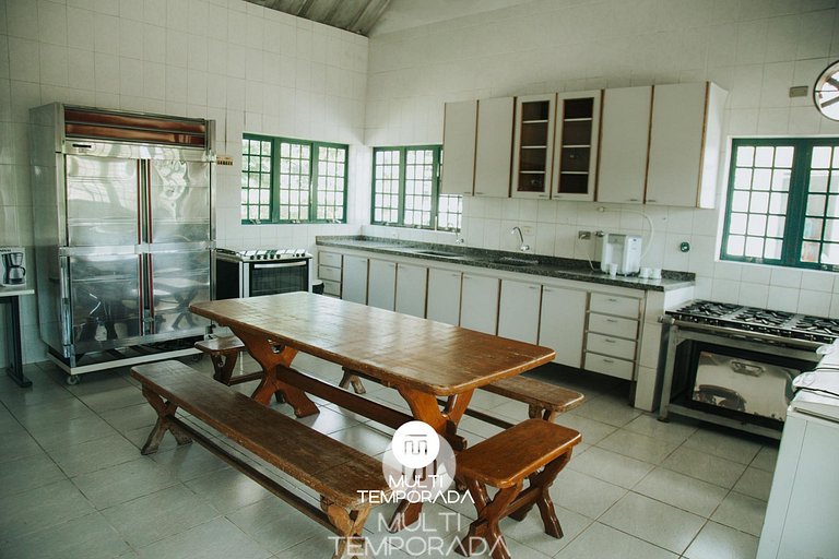 Chácara 3 Poderes Piscina - 60 pessoas - Guararema