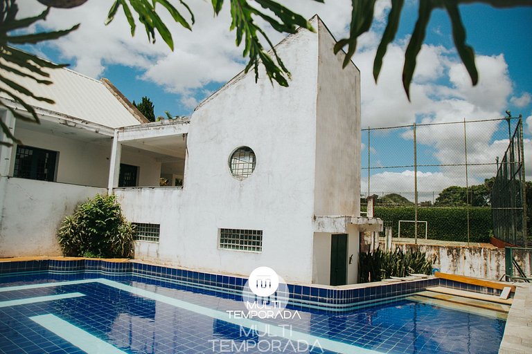 Chácara 3 Poderes Piscina - 60 pessoas - Guararema