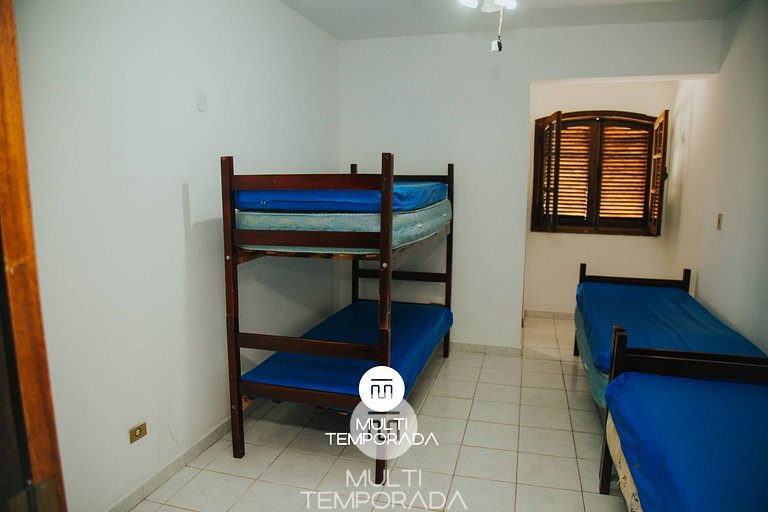 Chácara 3 Poderes Piscina - 60 pessoas - Guararema