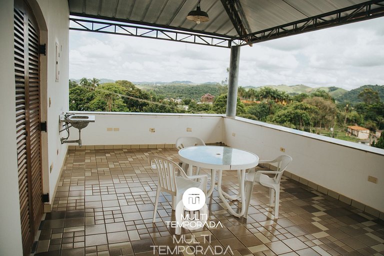 Chácara 3 Poderes Piscina - 60 pessoas - Guararema