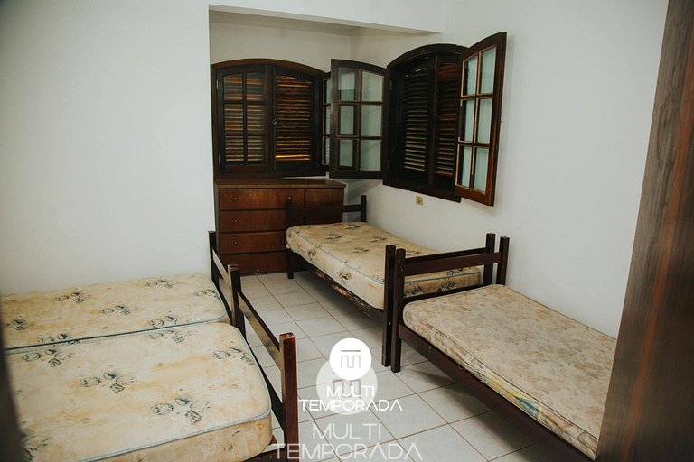 Chácara 3 Poderes Piscina - 60 pessoas - Guararema