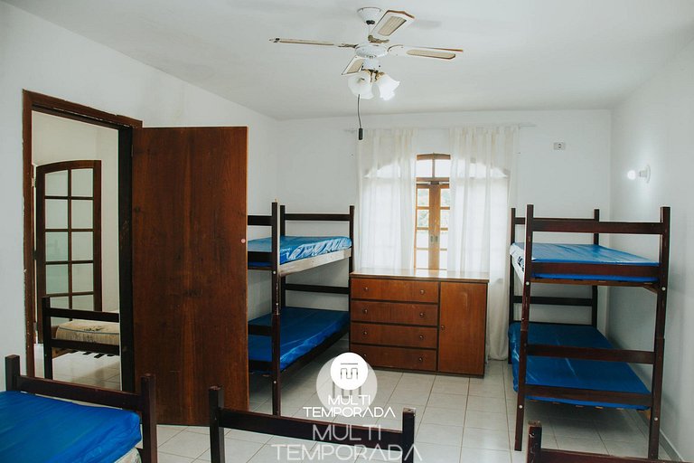 Chácara 3 Poderes Piscina - 60 pessoas - Guararema