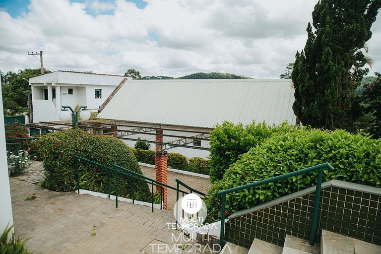 Chácara 3 Poderes Piscina - 60 pessoas - Guararema