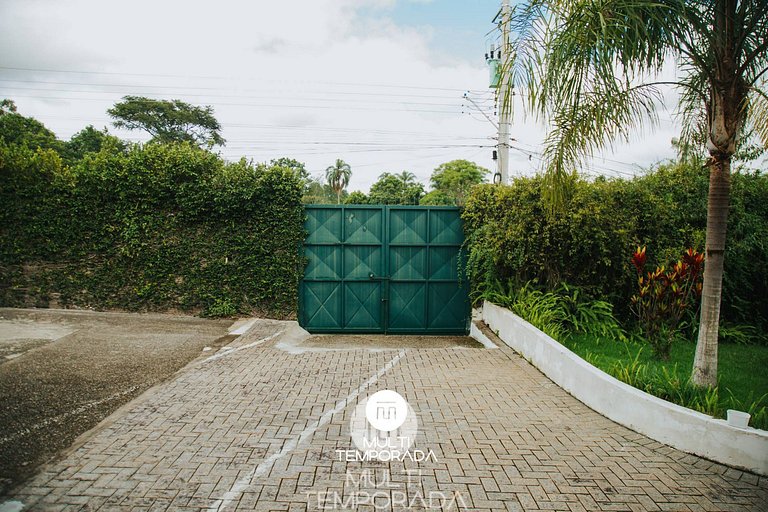 Chácara 3 Poderes Piscina - 60 pessoas - Guararema