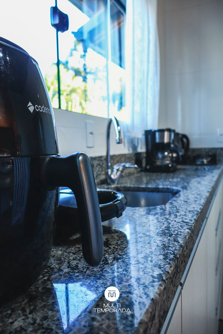 House Canto Lindo corner of the trees