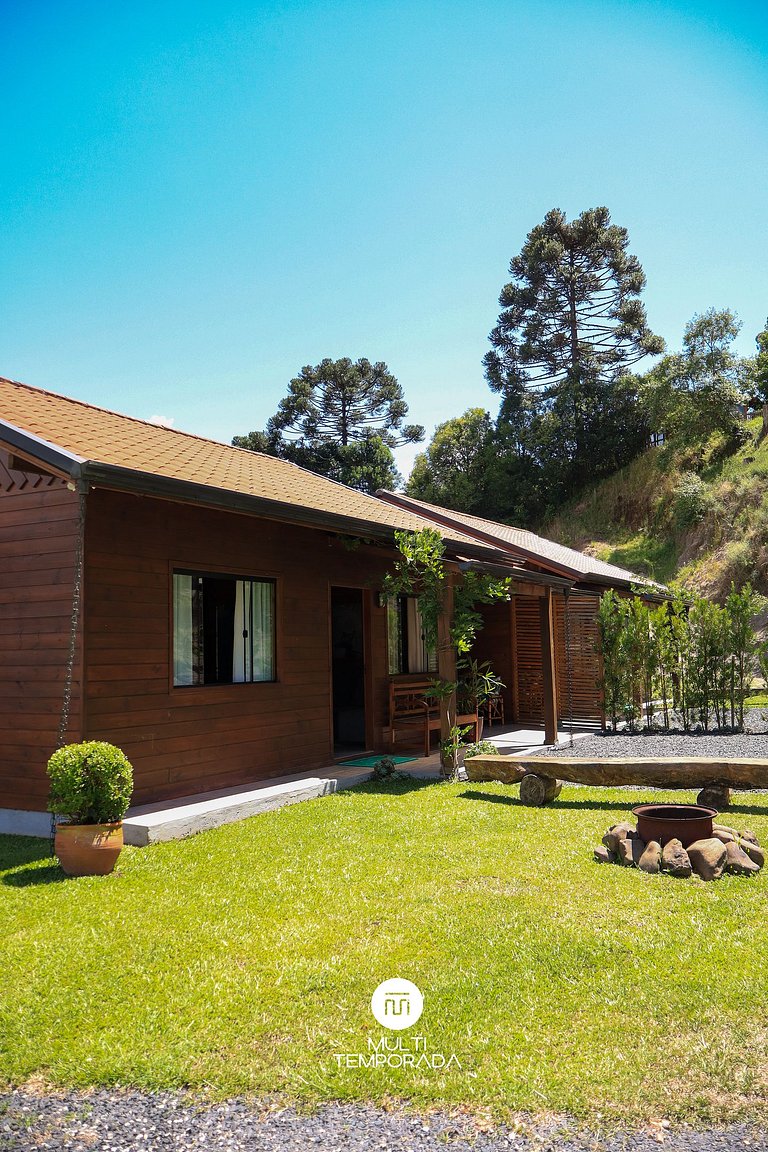 House Canto Lindo corner of the trees