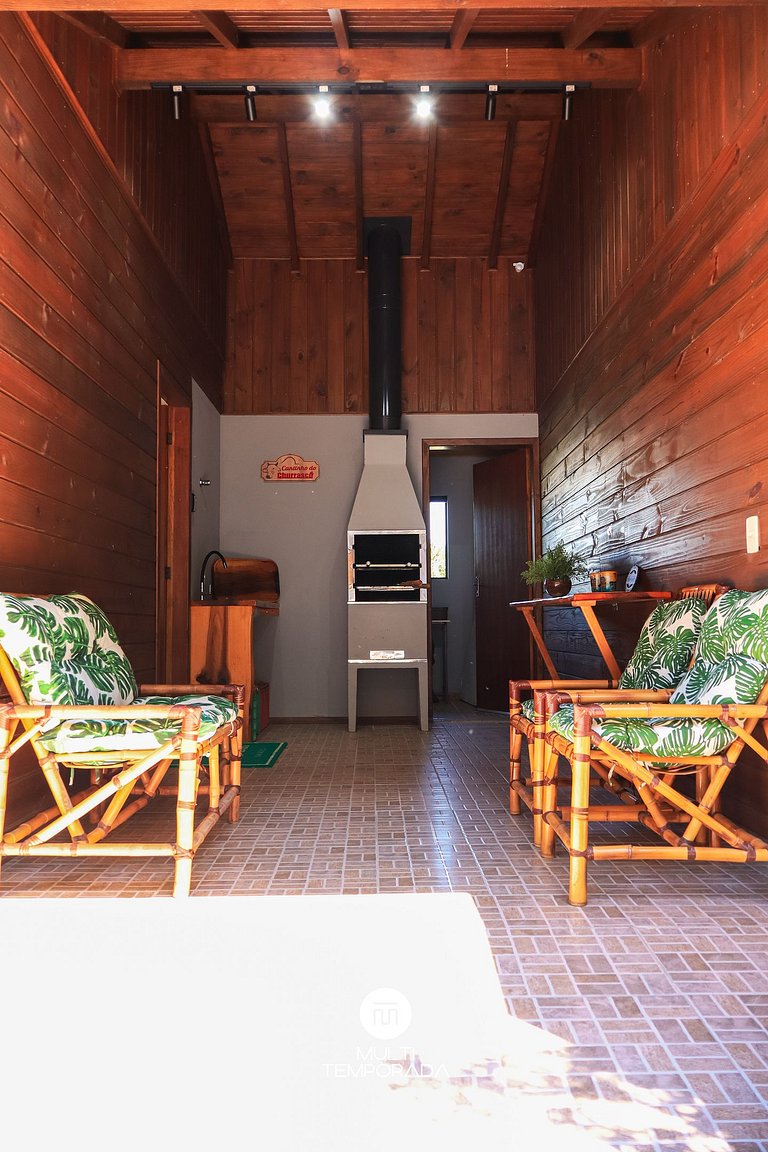 House Canto Lindo corner of the trees