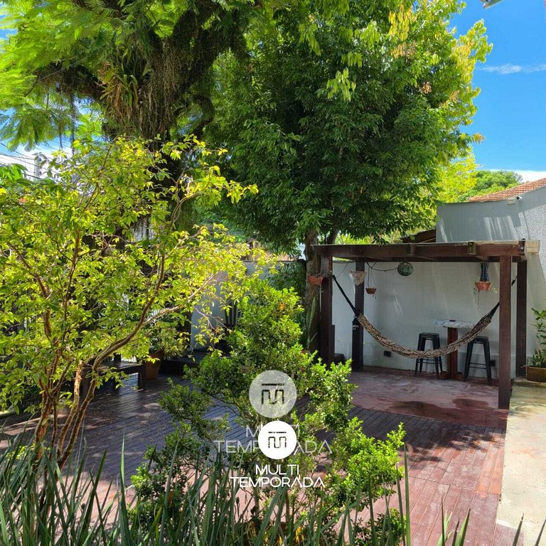 Suíte Hibisco - Pousada Solar das Pétalas-FLN/SC