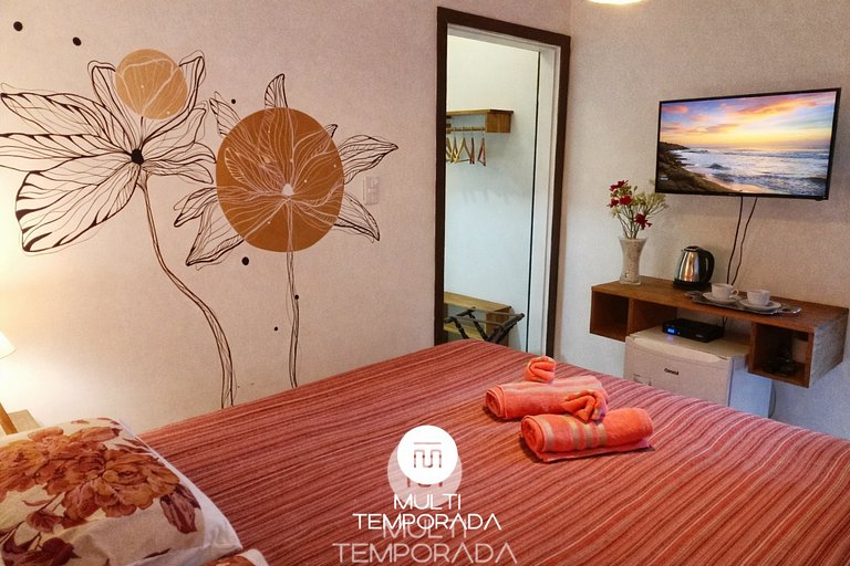 Suíte Hibisco - Pousada Solar das Pétalas-FLN/SC