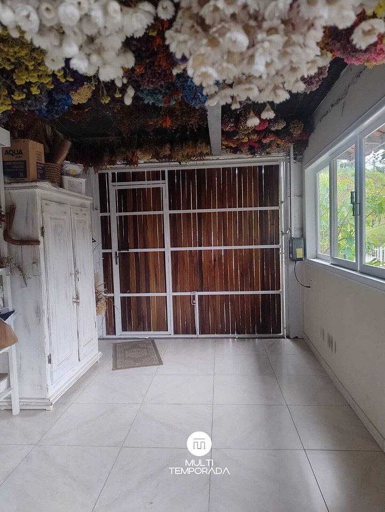 Aconchegante Chalé no Centro de Rancho Queimado/SC